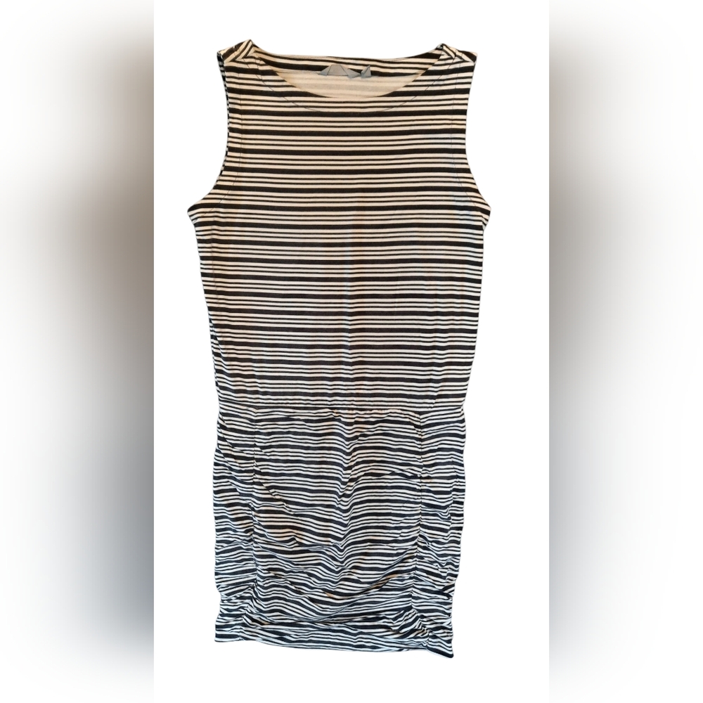 Athleta Womans Dress Medium Black White Stripes Ruched Sleeveless Stretch
